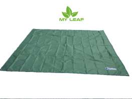 MY LEAF BUFD01DKGN เสื่อปิคนิค ผ้าปูพื้น แผ่นรองนอน แบบกันน้ำ ขนาด 240 x 220 cm （สีเขียวเข้ม）